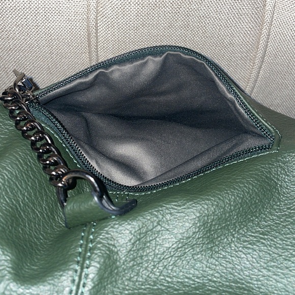 ⚡️PRICE DROP ⚡️Kilamal Hobo bag - Picture 4 of 9